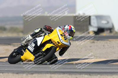 media/Jan-15-2026-Racers Edge (Thu) [[dfebeb70ab]]/2-A Group/Session 3 (Turn 16)/